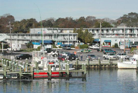 Hyannis Holiday Motel